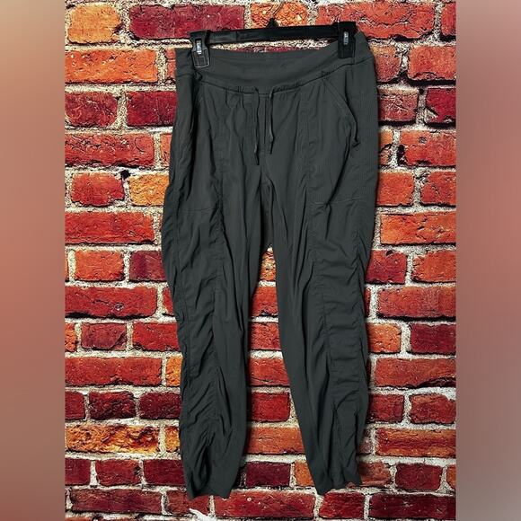 Lululemon Full Length Ruched Leg Leggings Pants Black Size 8 - Picture 1 of 10